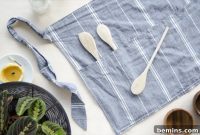 Whip Up a Stylish Half Apron in 30 Minutes
