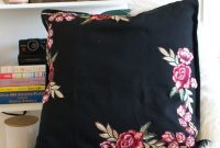 5-Minute Floral Pillow Makeover