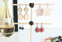 DIY Concrete Earring Tree: A Stylish Organizer