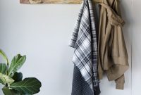 Upcycled Wood: From Old Board to Chic Coat Rack
