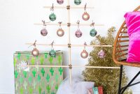Wooden Dowel Christmas Tree: A Chic & Modern Holiday DIY