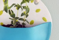 Effortless Green: DIY Vertical Garden Pockets