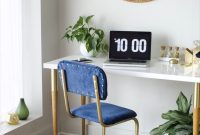 Rescued Chair’s Stunning Transformation