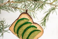 Felt Avocado Toast Ornament: A Foodie Festive DIY