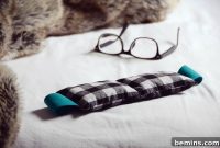 Craft Your Own Calming Aromatherapy Eye Pillow