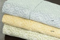 Turn Flat Sheets into a Budget-Friendly Duvet Cover