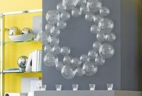 How to Craft a Chic Bubble Wreath