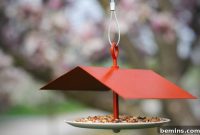 Crafting a Chic DIY Bird Feeder: A Modern Touch