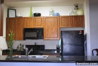 Organizing a Small Kitchen: Practical Ideas from Melanie