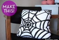 How to Weave a Spooky Spider Web Pillow