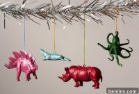 How to Craft Dazzling Animal Ornaments for Christmas