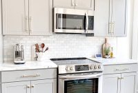 Sparkling Stove Top: Your Guide to Cutting Through Kitchen Grease