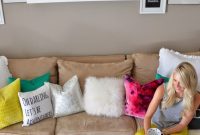 Eye-Catching Hues: 10 Vibrant Living Room Designs