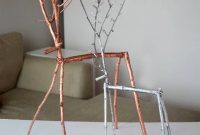 DIY Metallic Twig Reindeer: A Festive and Rustic Holiday Craft