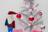 Peppermint Swirl: DIY Candy Ornaments