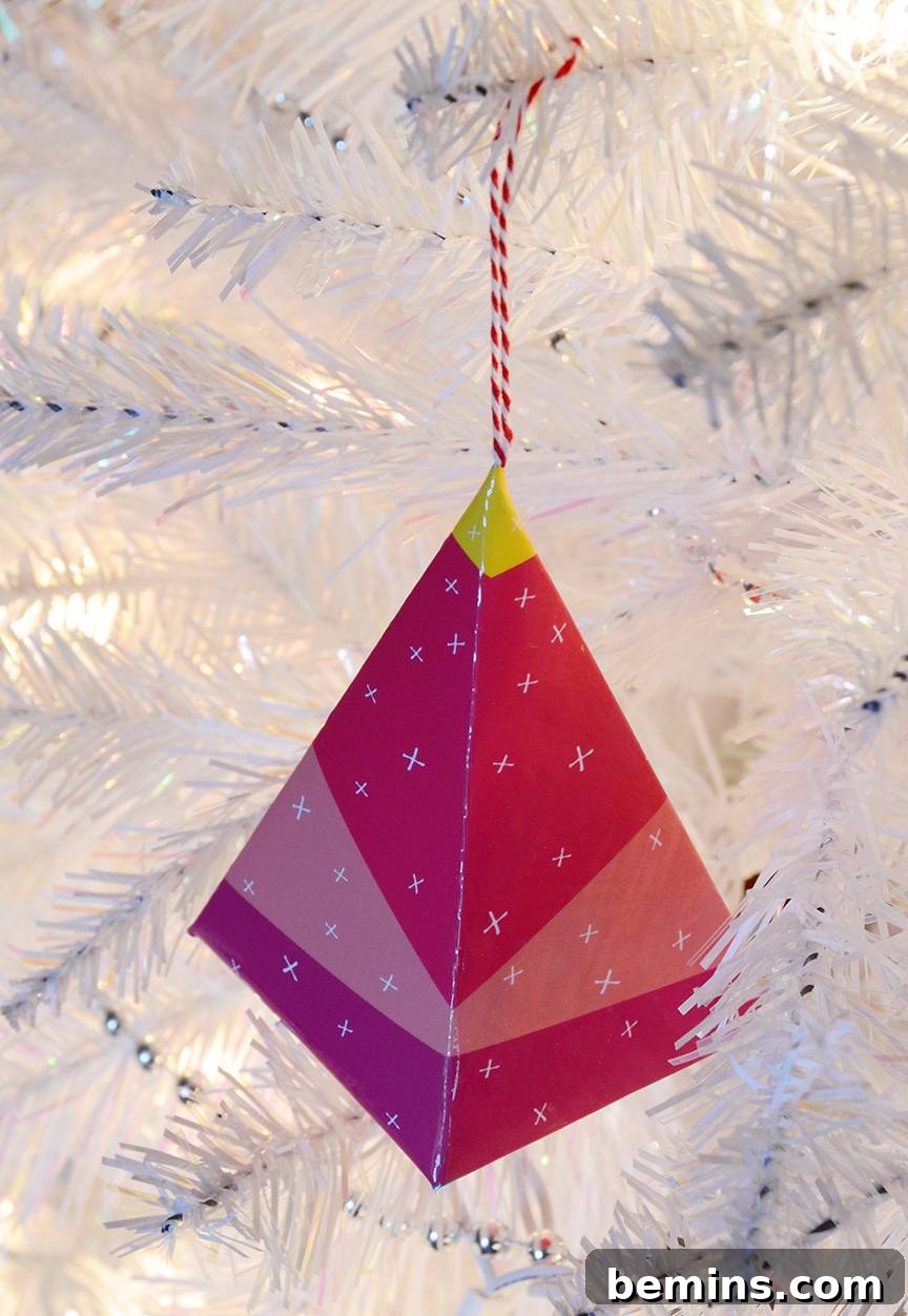 Simple Geometric Paper Ornament DIY 11 Geometric Paper Ornaments on a Christmas Tree