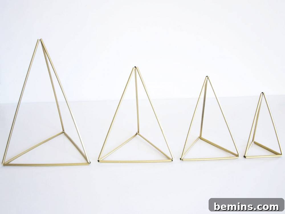 Elegant Echoes: Simple Christmas Himmeli 13 Spray painting Himmeli Christmas trees