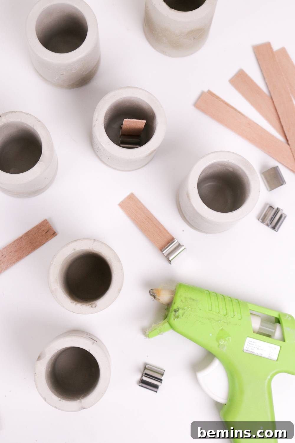 Customizing DIY Concrete Candles with Paint and Fragrance