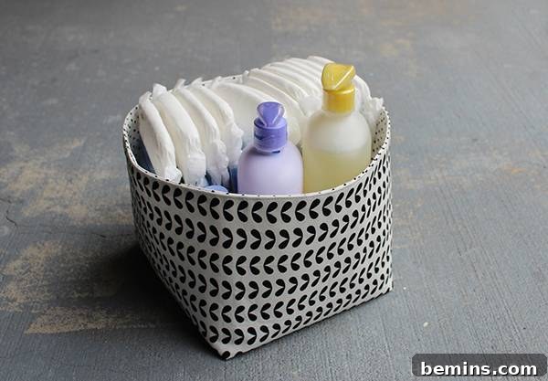 20 DIY Bins, Boxes, and Baskets for Ultimate Home Organization 20 DIY Reversible Fabric Storage Bin Tutorial
