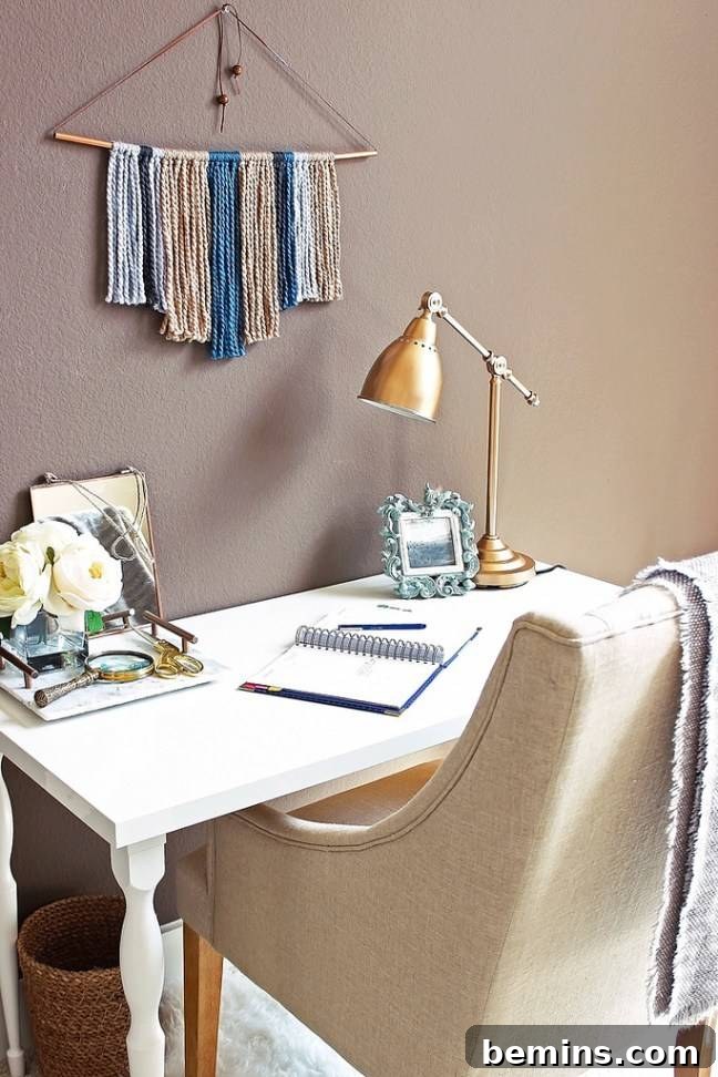 DIY Yarn Fringe Wall Hanging