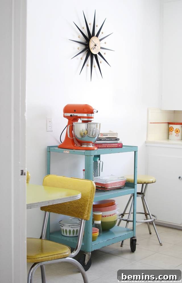 Micro Living: 40 Inspiring Tiny Homes 23 40 Mini Living Spaces We're Crushing On