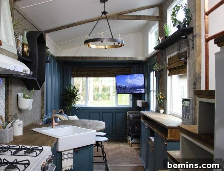 Micro Living: 40 Inspiring Tiny Homes 33 40 Mini Living Spaces We're Crushing On