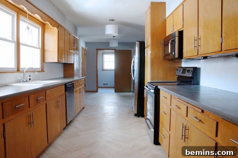 Kitchen Refresh: Updating Countertops and Hardware for a Modern Look