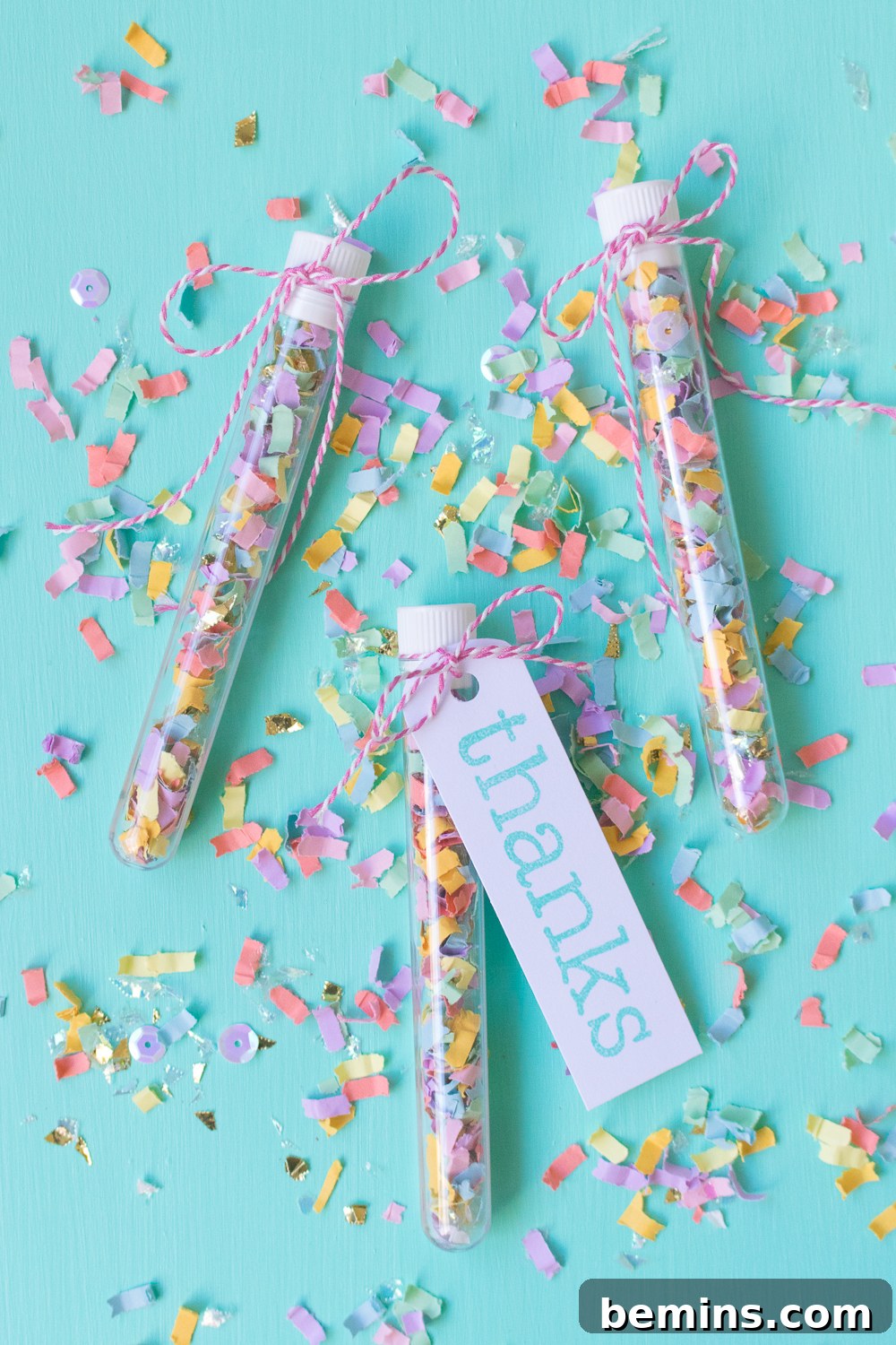 DIY Confetti Wedding Favors: An elegant and festive touch for your wedding day.