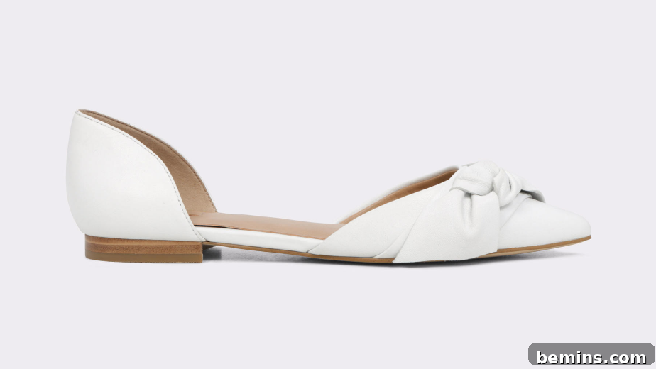 Aldo White Flats with Bow