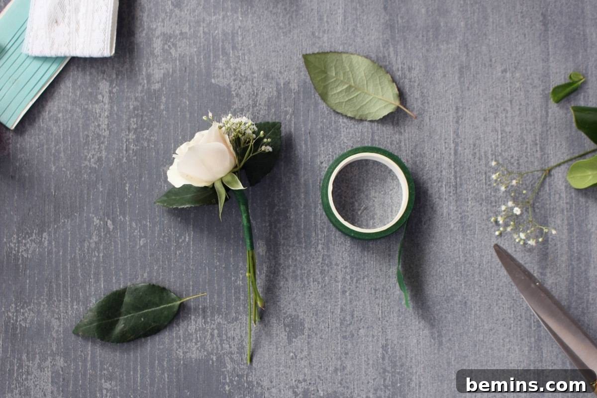 Mastering the Boutonniere Before Your Wedding 7 DIY boutonniere