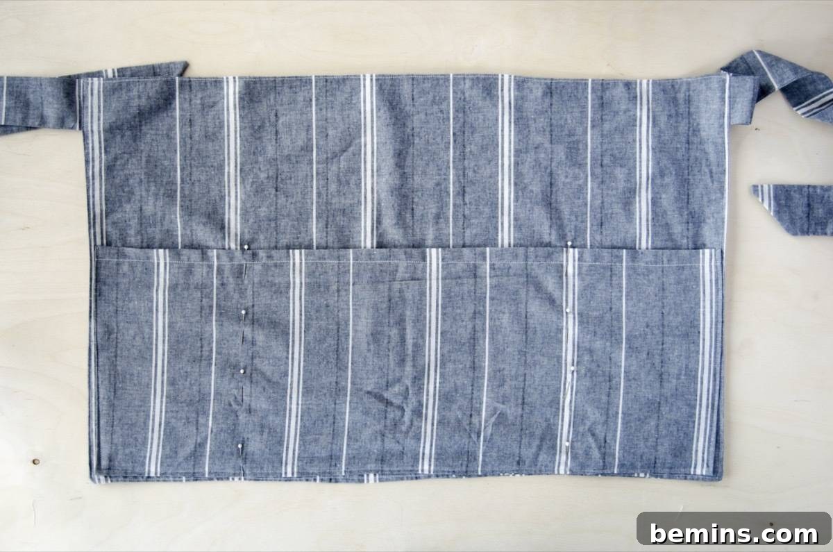 Half apron tutorial: Mark out pocket segments