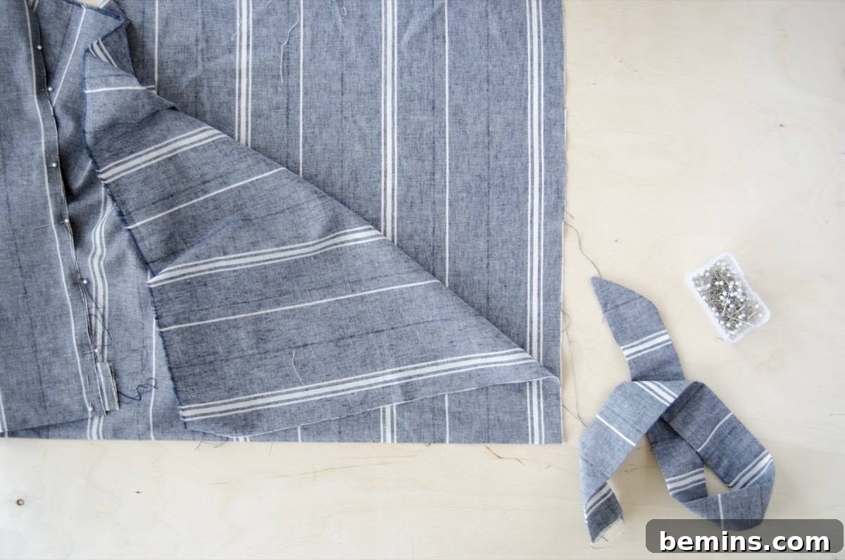 Half apron tutorial: Pin the straps to the inside of the apron