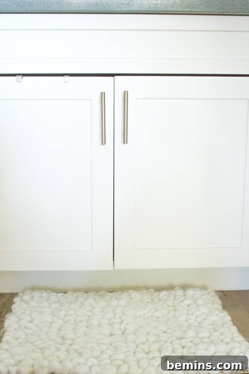 Securing the Yarn Ends on Your DIY Bathroom Rug