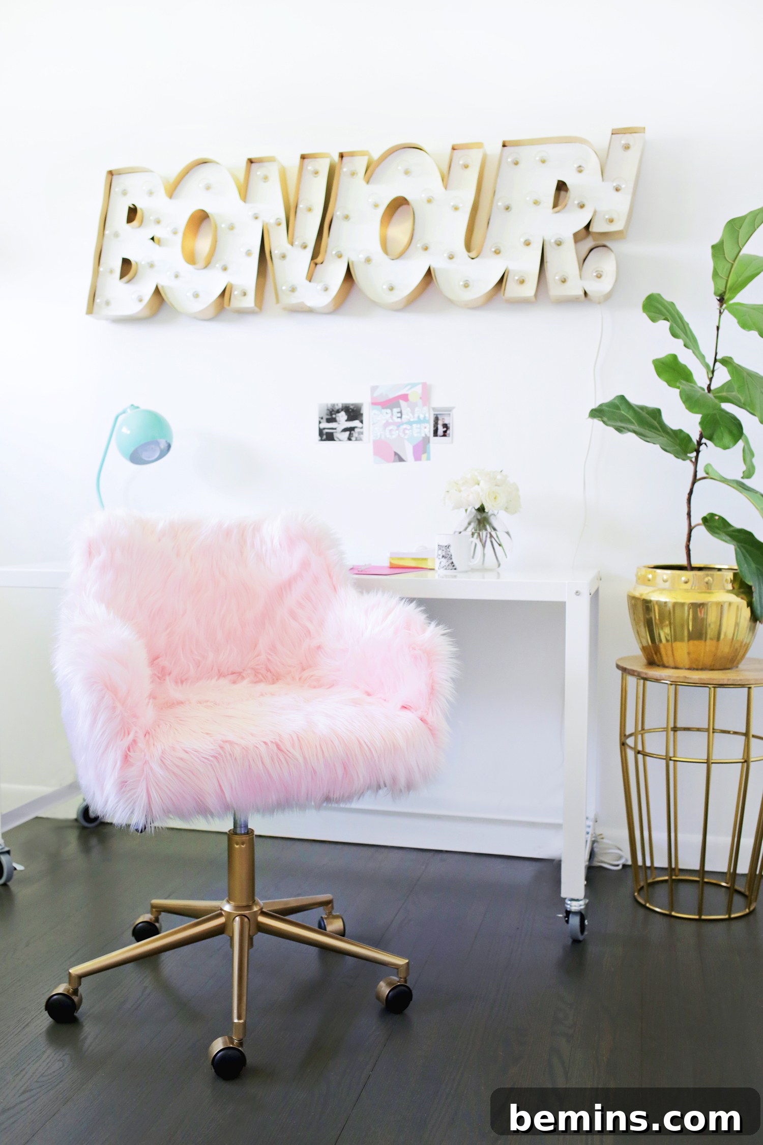 75 DIY Dorm Room Decor Ideas to Make It Your Own 2 DIY Dorm Decor Ideas