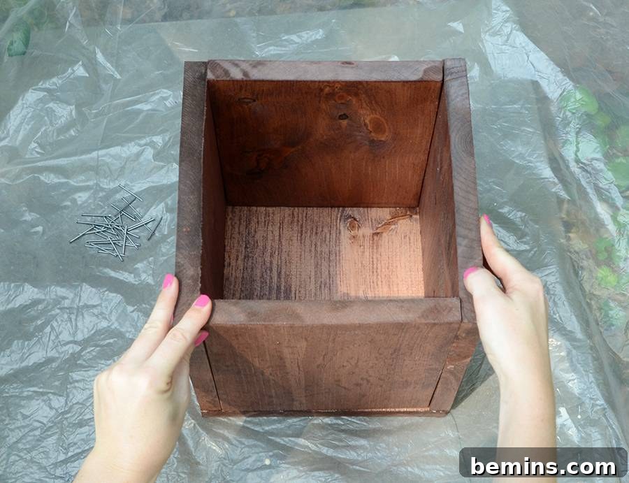 Assembling the box sides