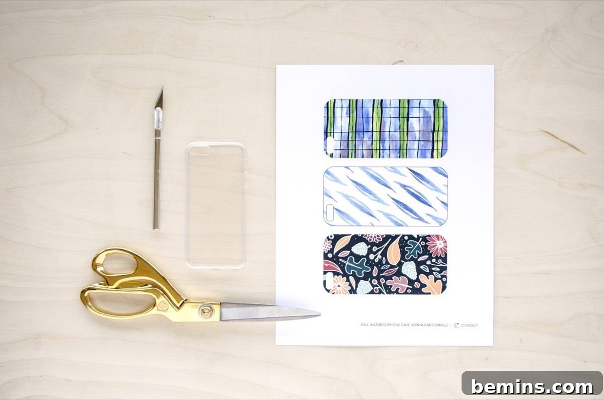 What you need to make your own fall-inspired smartphone case