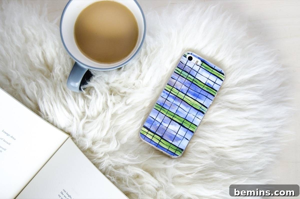 Fall iPhone case designs to print and use