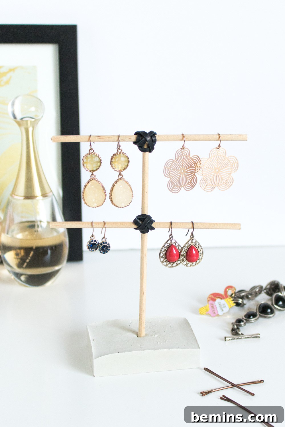 Organize Dangling Earrings with this DIY Concrete Earring Tree