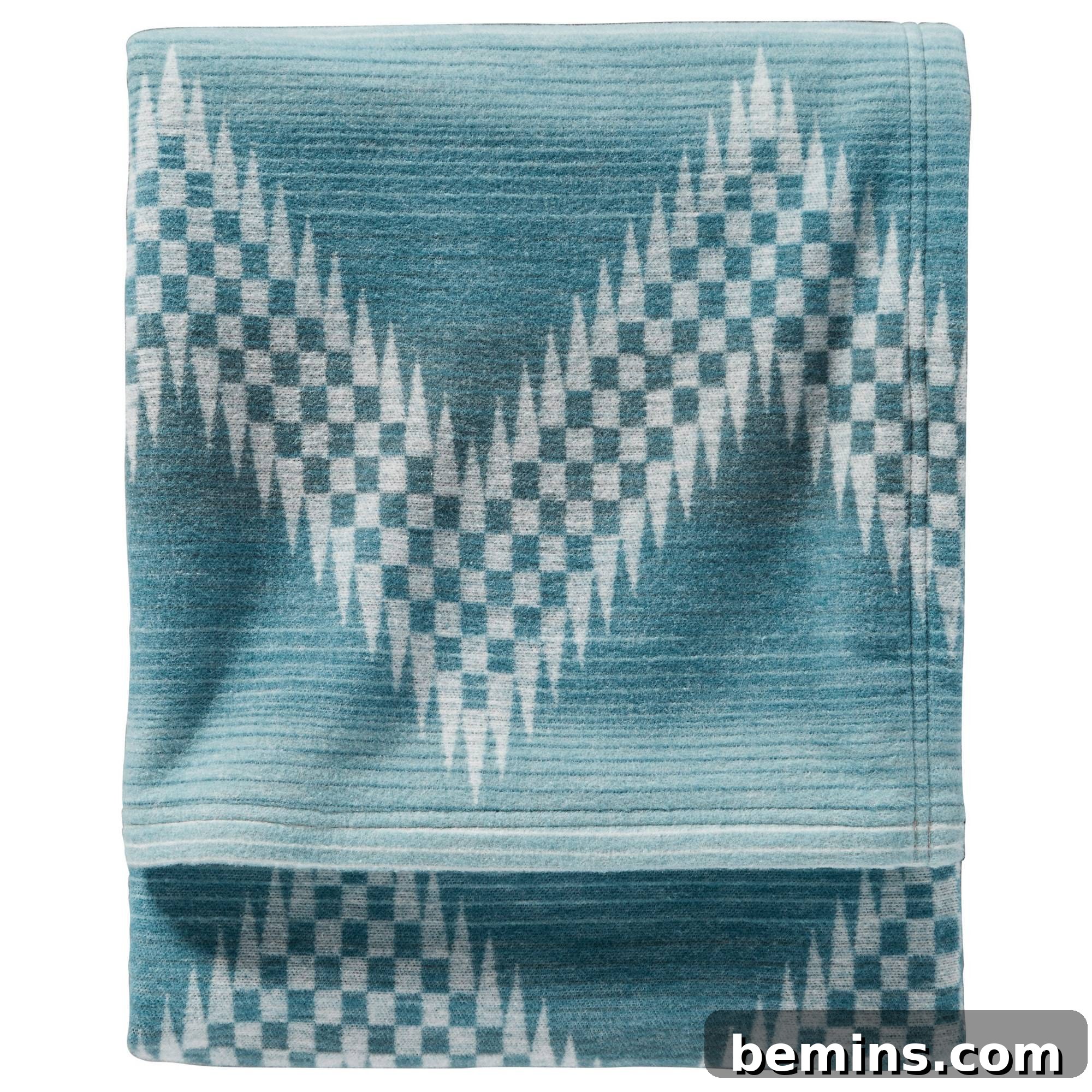 Chill Out in Style: The Ultimate Bedding Guide for Hot Sleepers 9 Pendleton Willow Basket River Queen Size Blanket with Bold Chevron