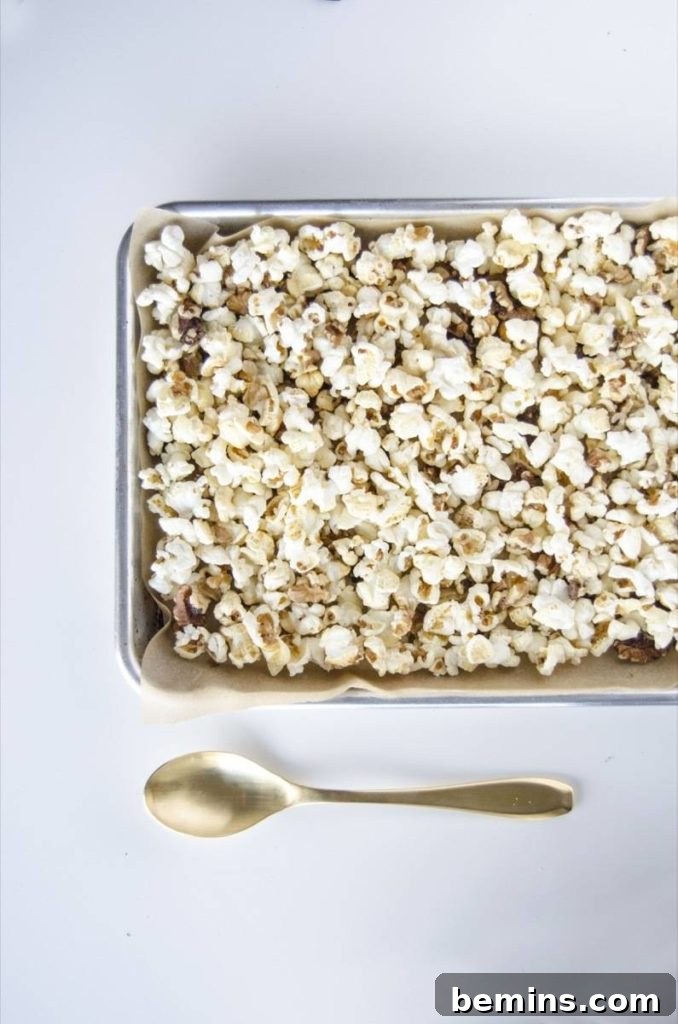 Halloween Bark Popcorn Mix