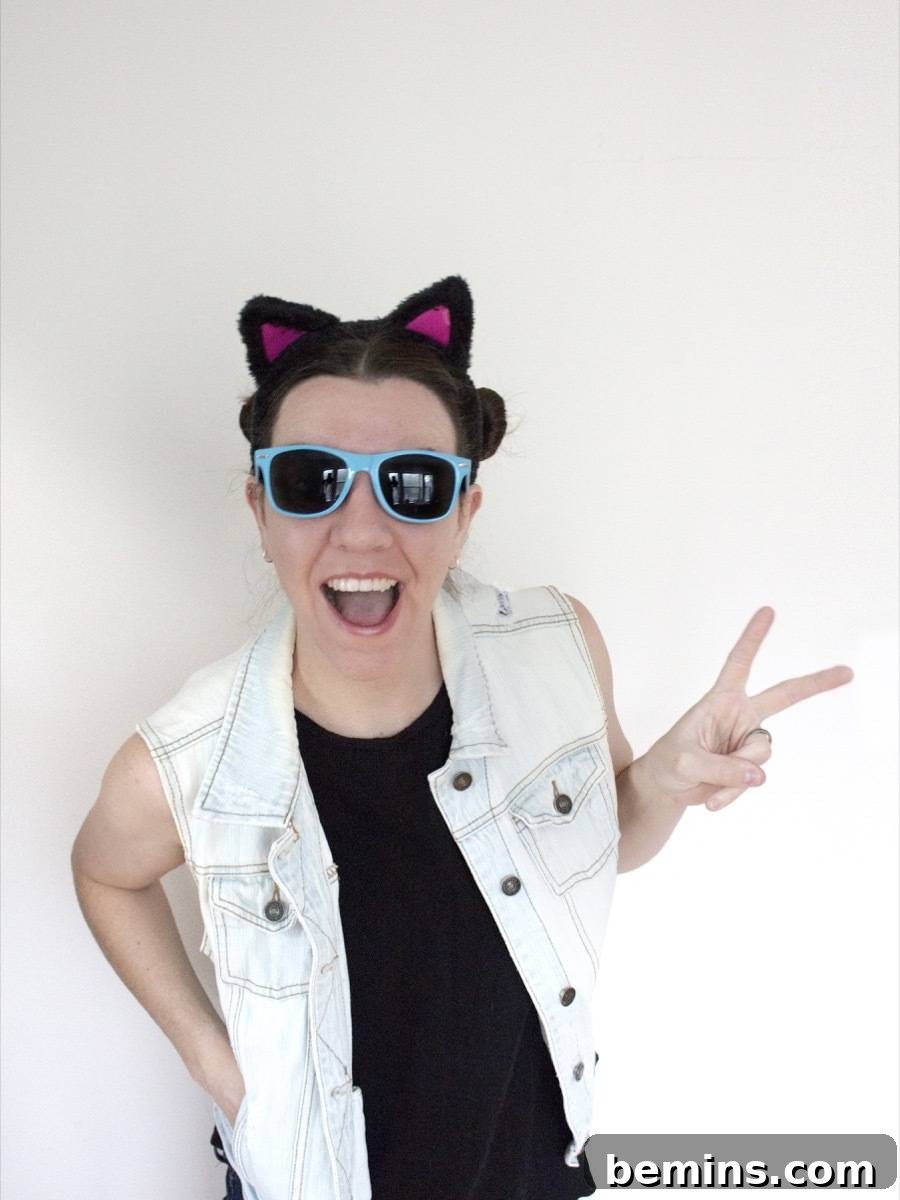 Whip Up 5 Quick Costumes With Just Cat Ears 12 How to Style a Cool Cat Costume for Halloween - Accessories and Attitude