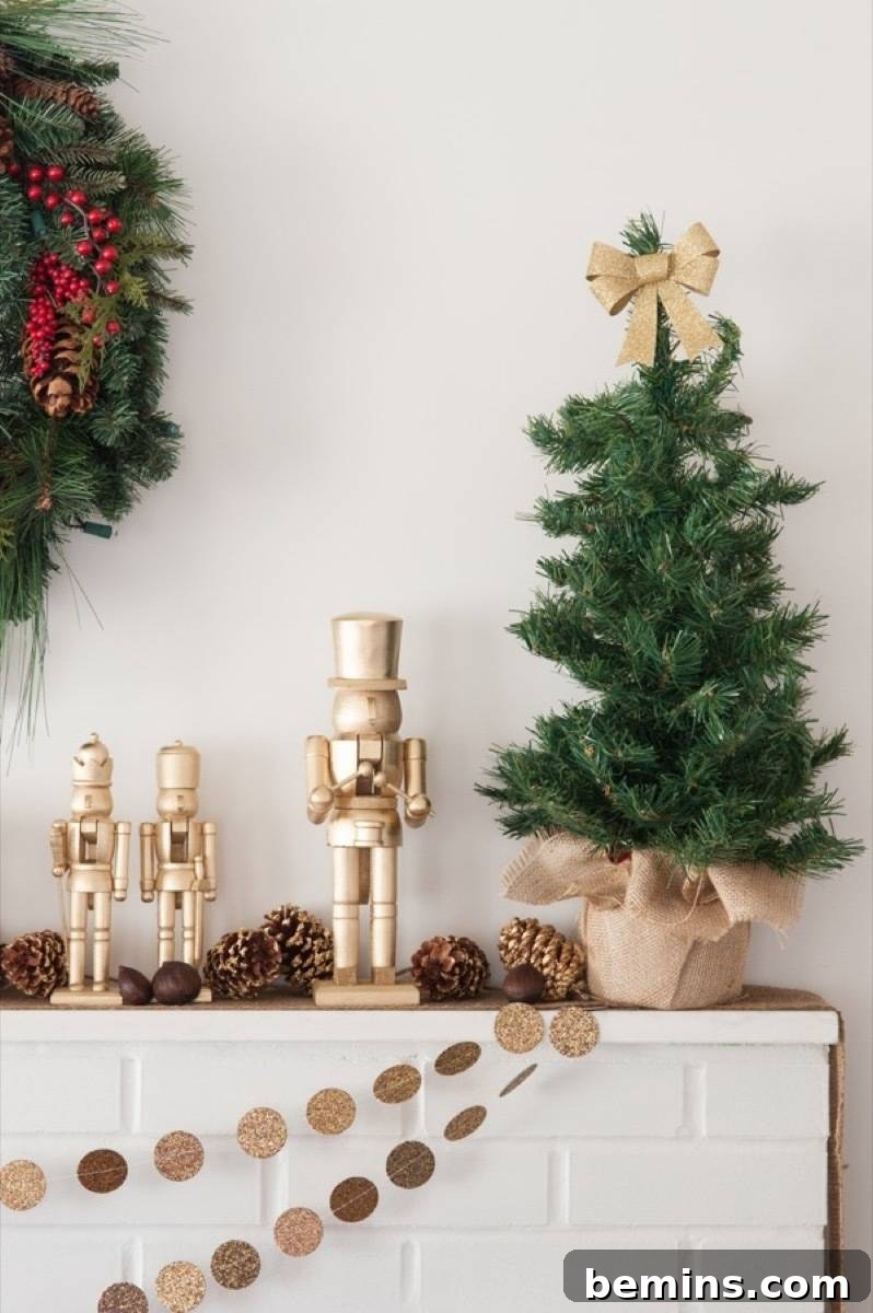Gold nutcrackers