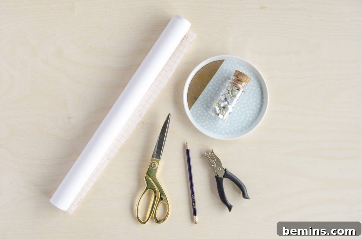 What you'll need to make shelf liner snowflakes