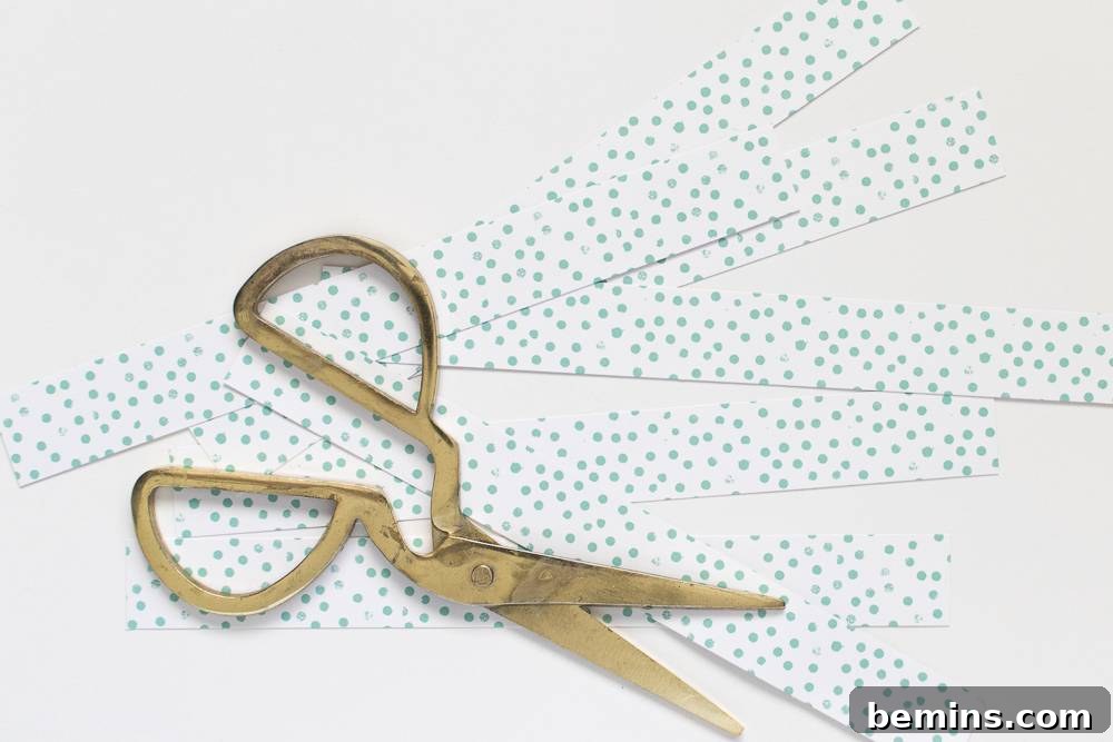 Metal Scissors on Cloth Pieces for Looped Bow