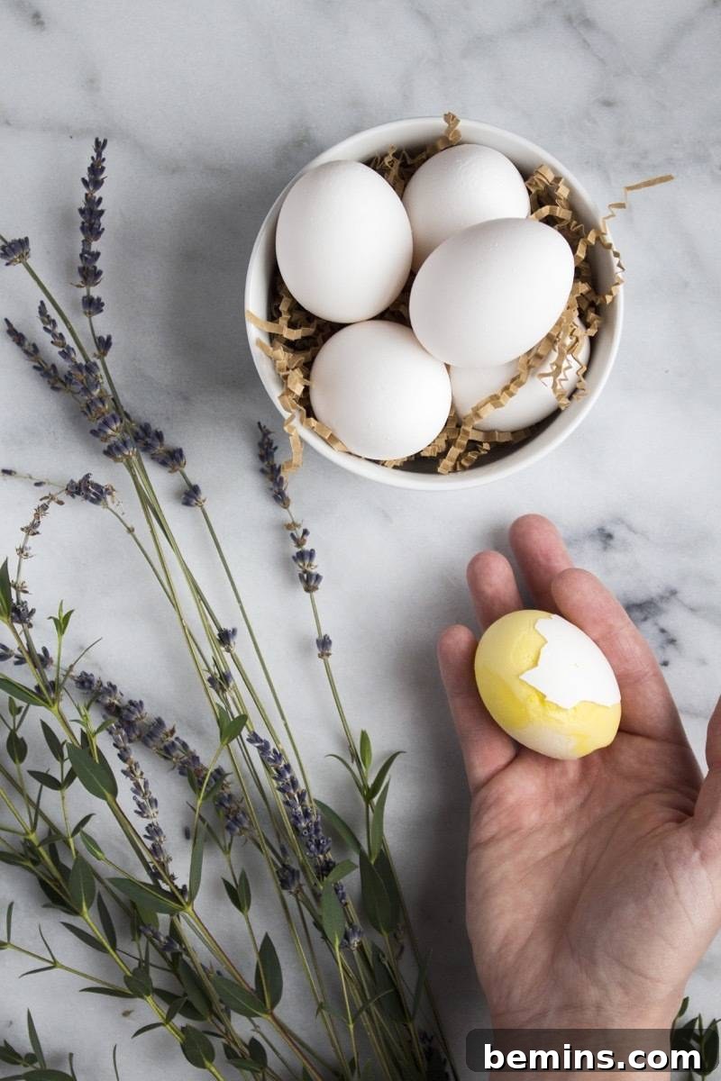 The Ultimate Egg Hack: How to Scramble Eggs Inside the Shell for a Golden Surprise