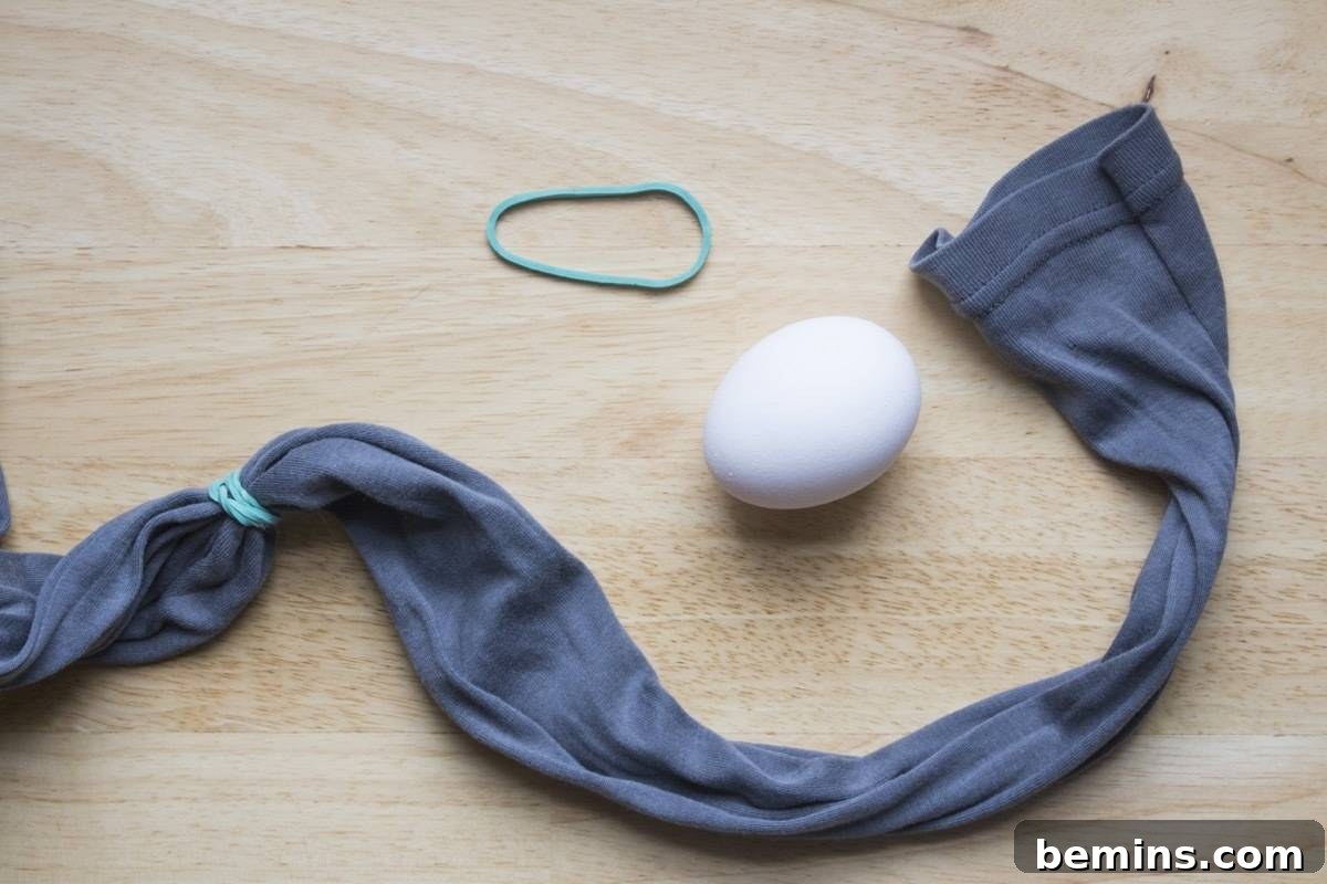 Golden Easter Eggs: Step 1 - Preparing the Egg for Spinning