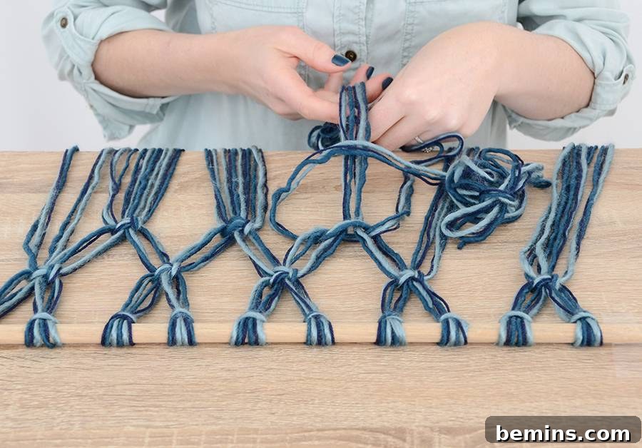 Creating Macrame Diamond Pattern