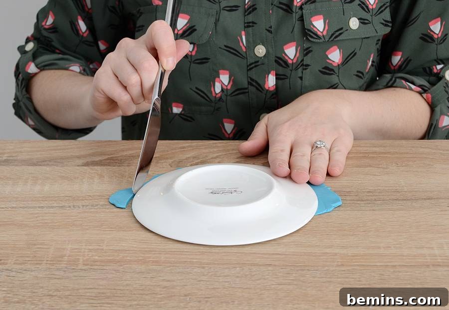 Effortless Green: DIY Vertical Garden Pockets 7 Cutting Polymer Clay Semi-Circle for the Pocket