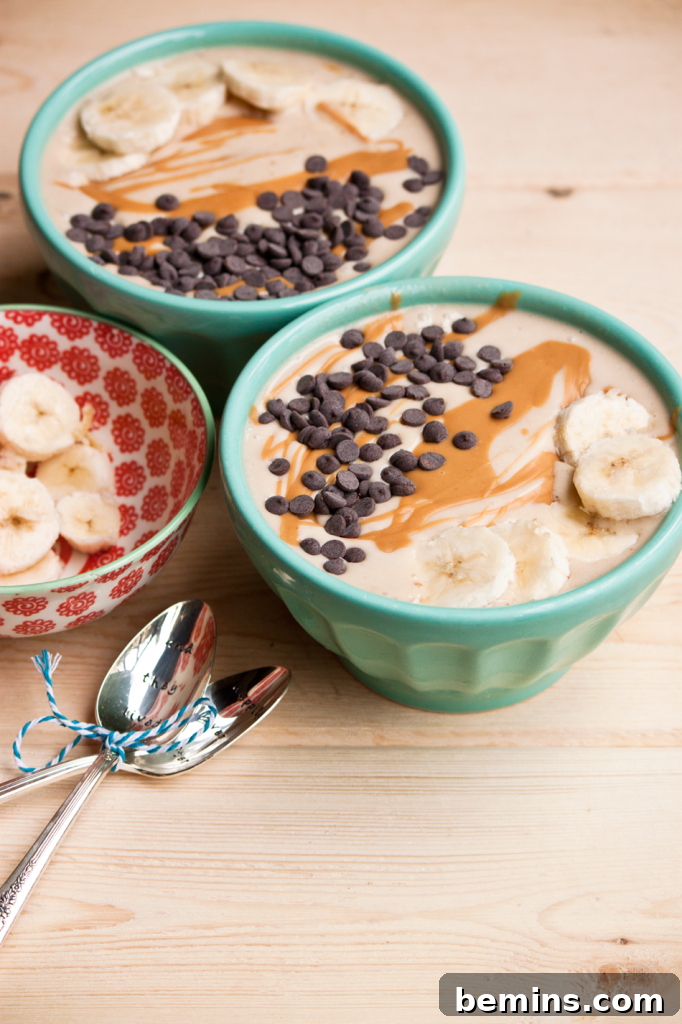 A vegan peanut butter smoothie bowl with dates and coconut oil