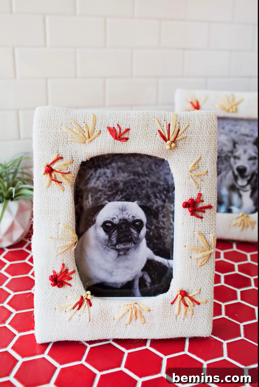 Picture frame makeover ideas - Photo via A Beautiful Mess